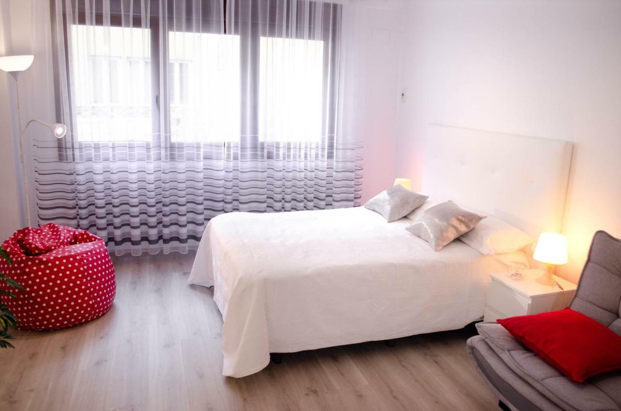 Tarifa 4 Apartment Аликанте Екстериор снимка